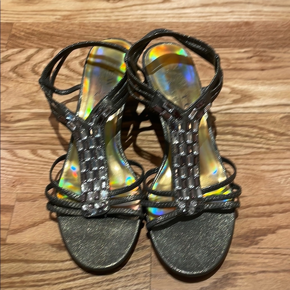 New York Transit Silver Gray Wedges with Metallic Accents